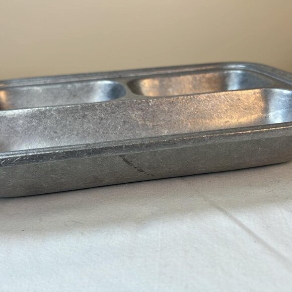 Vintage Armetale Wilton Divided Serving Dish Tavern Pub Renaissance Props - Picture 4 of 6